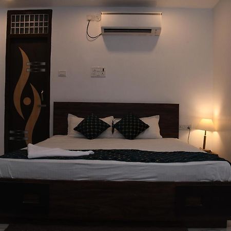 Hotel Vista Palace Patna  Exterior photo